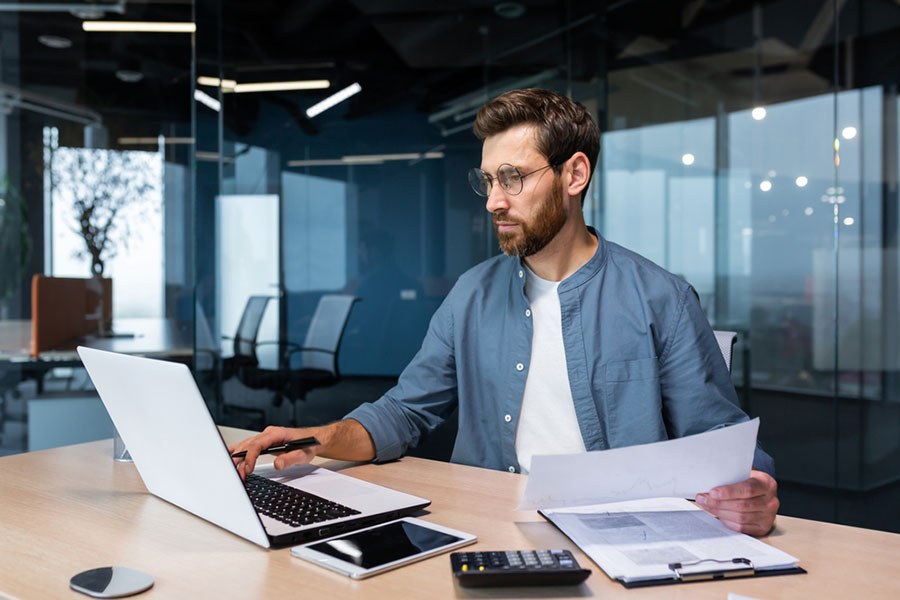 L'intelligence artificielle au service de la vérification des documents Apprendre à utiliser les outils IA pour vérifier automatiquement les documents
